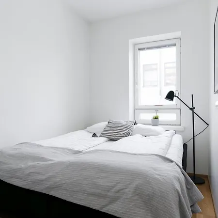 2ndhomes 3 Bedroom With Balcony In Bulevardi Helsinki