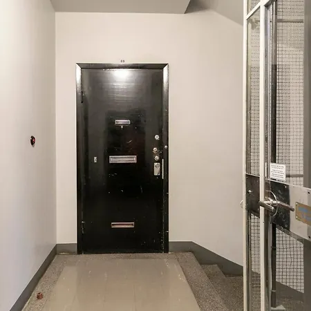 2ndhomes 3 Bedroom With Balcony In Bulevardi Apartman Helsinki