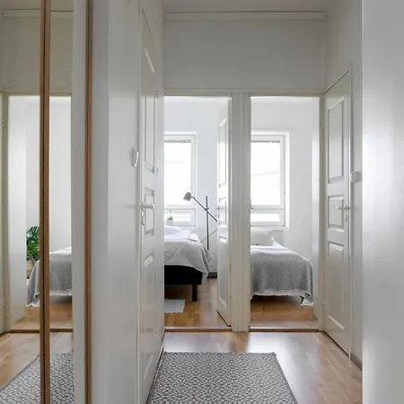 2ndhomes 3 Bedroom With Balcony In Bulevardi Apartment